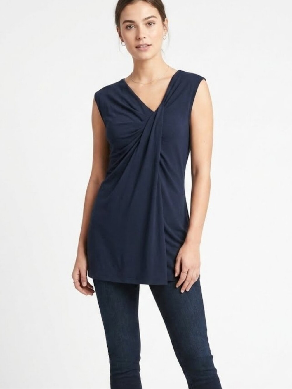Elie Tahari navy twist front tank Sz M
